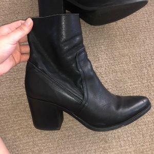 Steve Madden genuine leather heeled booties